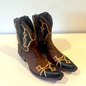 Ariat Nova sassy boot